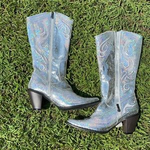 Silver Sequin cowgirl boots!